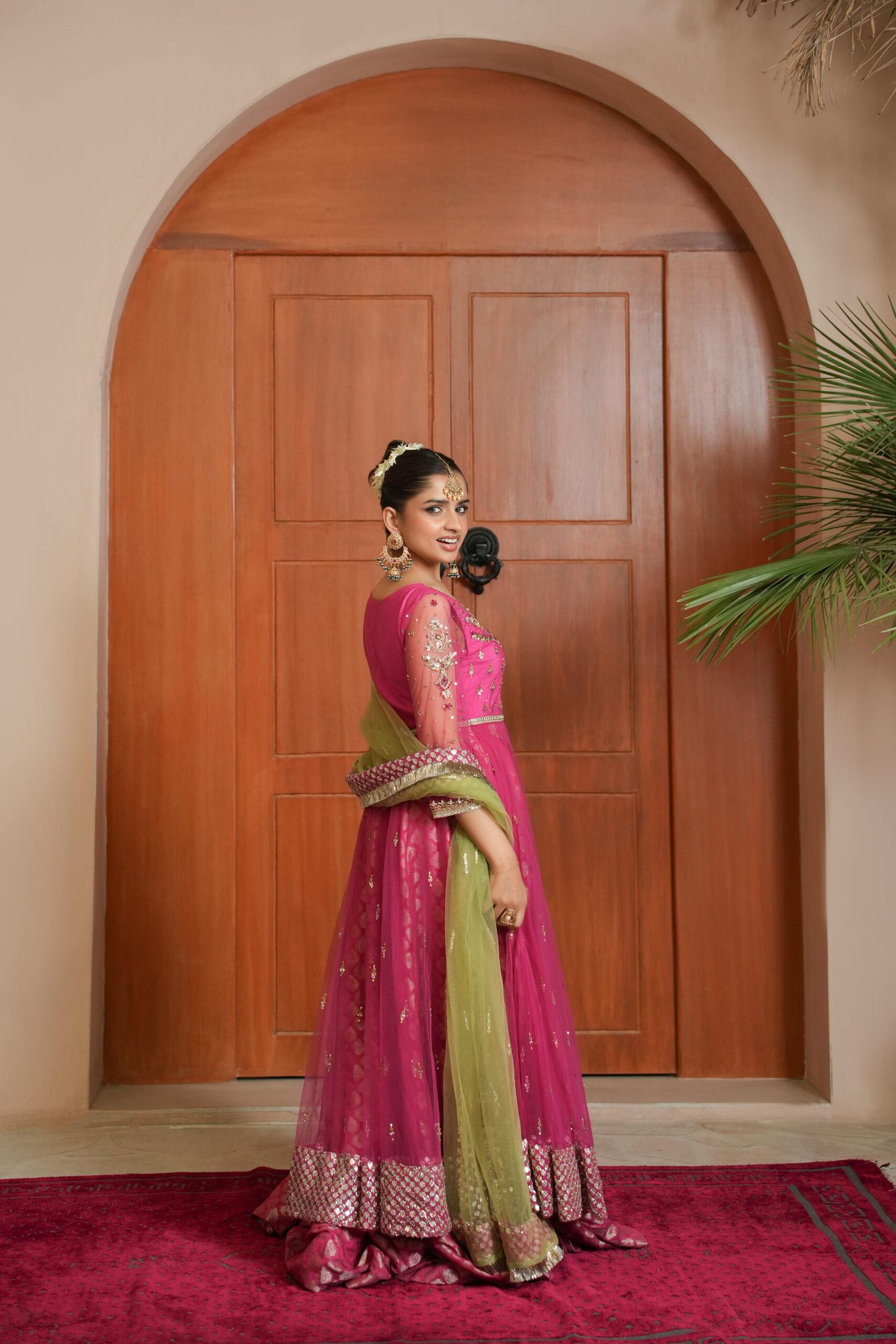 Gulnaar-e-Zar Ensemble - Image 3